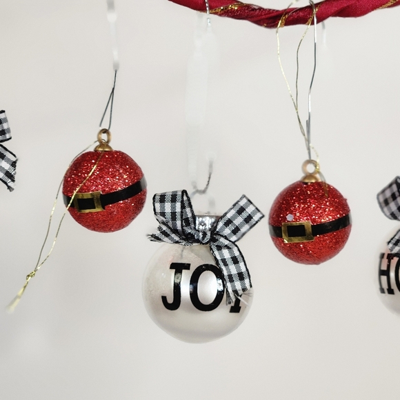 SANTA BELTS PEACE JOY AND HOLLY CHRISTMAS ORNAMENTS - Picture 5 of 9